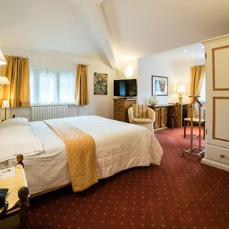 Albergo Milano Snc لانسو دينْتيلفي المظهر الخارجي الصورة