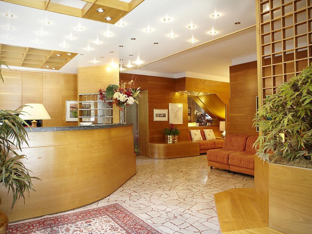 Albergo Milano Snc لانسو دينْتيلفي المظهر الخارجي الصورة