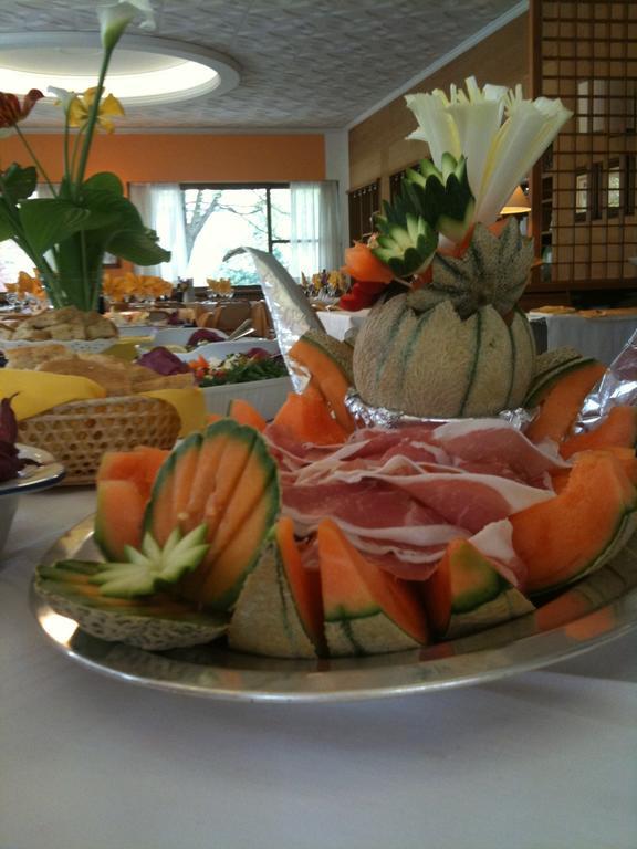 Albergo Milano Snc لانسو دينْتيلفي المظهر الخارجي الصورة